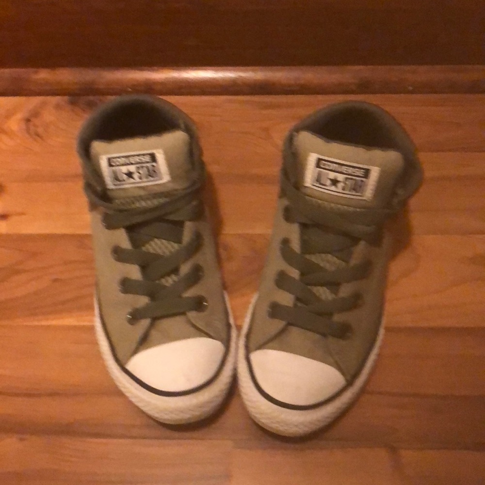 Chuck Taylor converse